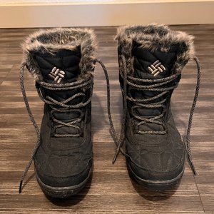 Ladies Columbia Winter Boots